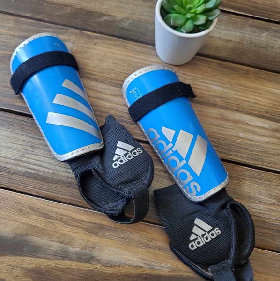 adidas Other - ❤ 4 for $10 Adidas Shingaurds boys size L